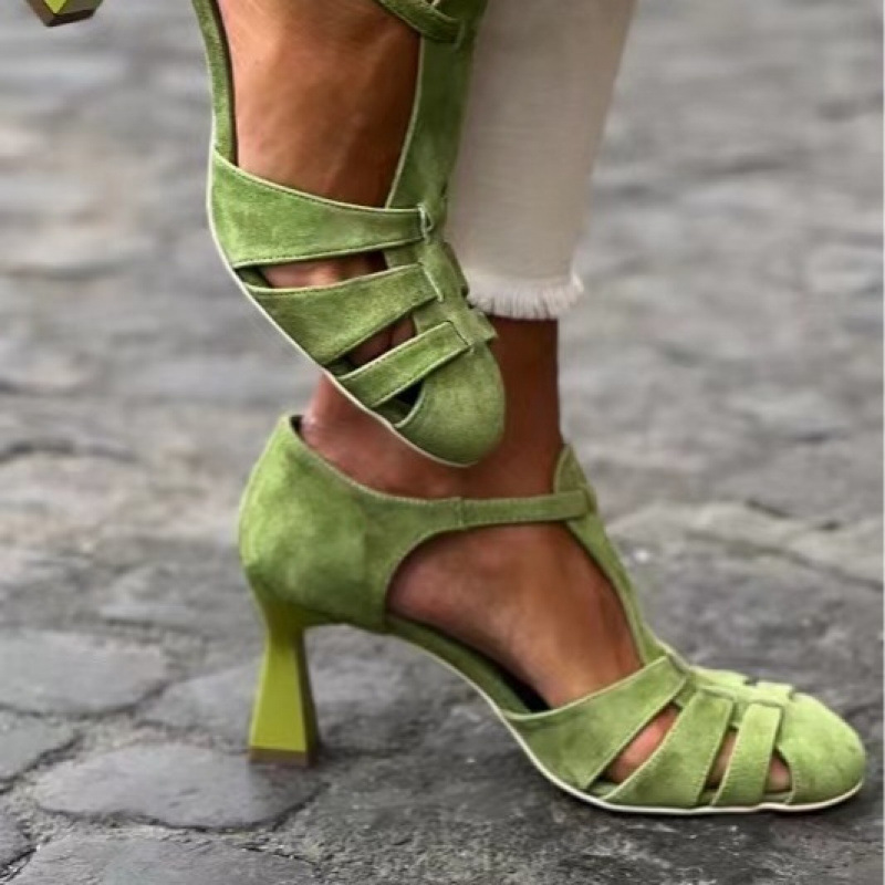 Home Office Size - Sandalias de tacón bajo de gamuza