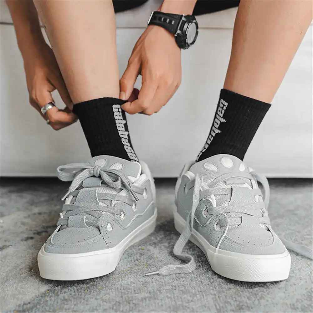 Con cordones, zapatos escolare - Home Office News Uk reseña y precio